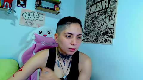 Snapshot of noah_martini chatting on 05-30-26, 03:25 noah hehim online show from 05-30-26, 03:25