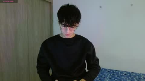 noah online show from 05-11-26, 04:18