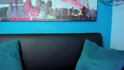 Snapshot of noah_ricci_ chatting on 12-27-24, 12:01 online show from 12-27-24, 12:01