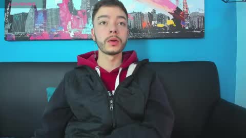 Snapshot of noah_ricci_ chatting on 12-31-24, 11:09 online show from 12-31-24, 11:09