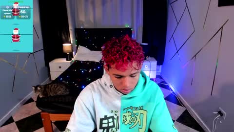 Snapshot of noah_smith04 chatting on 12-15-24, 11:34 noah_smith04 online show from 12-15-24, 11:34