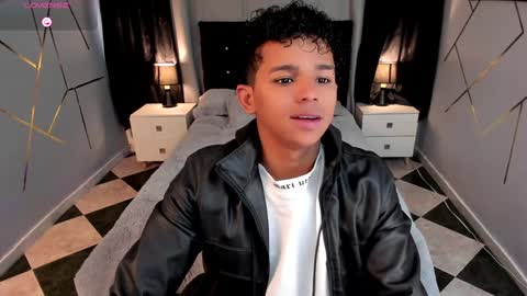 Snapshot of noah_smith04 chatting on 01-23-25, 12:41 noah_smith04 online show from 01-23-25, 12:41