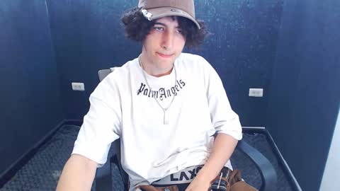 noah_sokolov online show from 11-06-25, 03:13