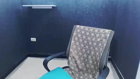 noah_sokolov online show from 01-14-26, 07:41