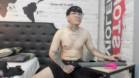 Noah online show from 02-10-26, 12:42