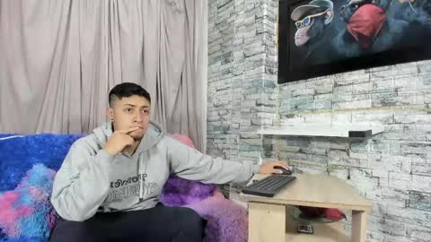Noahandbunny online show from 05-09-26, 11:15