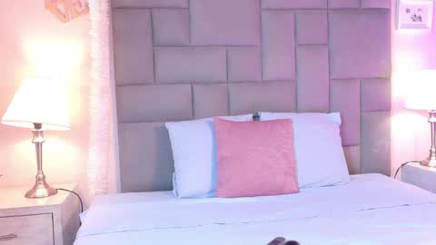 Noah   online show from 03-26-26, 01:38