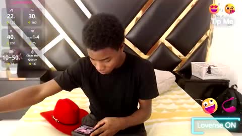 Snapshot of noahjhonson69 chatting on 03-12-26, 11:16 noah online show from 03-12-26, 11:16