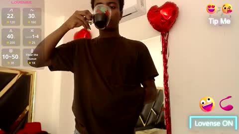 Snapshot of noahjhonson69 chatting on 03-13-26, 12:12 noah online show from 03-13-26, 12:12