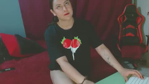 Noamartin online show from 02-01-25, 01:34