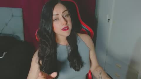 Snapshot of noamartin_ chatting on 02-20-26, 12:18 Noamartin online show from 02-20-26, 12:18