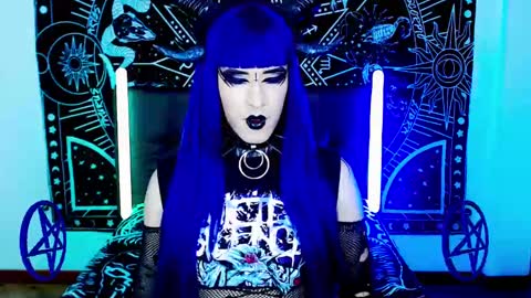 caroline online show from 02-16-25, 02:20