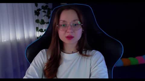 Sun or Luna online show from 03-04-25, 09:11