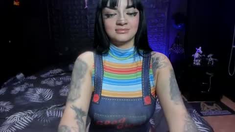 Snapshot of noctara_voss chatting on 06-10-26, 10:19 Ann online show from 06-10-26, 10:19