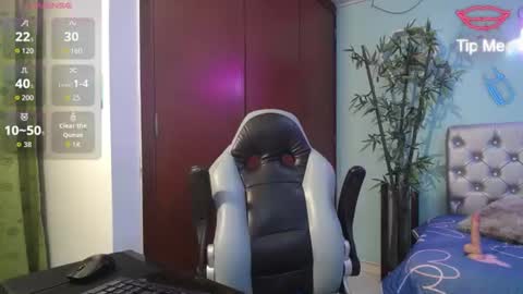 noelia_milfs online show from 06-22-26, 03:25