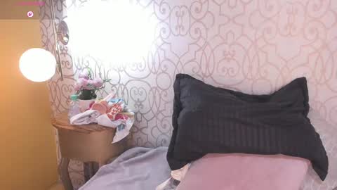 Snapshot of noelleruby chatting on 03-28-26, 04:01 RUBY online show from 03-28-26, 04:01