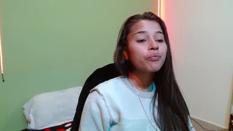 Noha Thomson online show from 12-12-24, 12:55