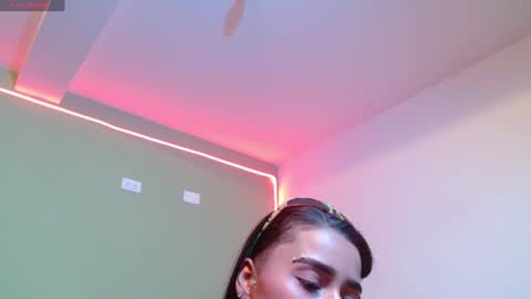 Noha Thomson online show from 01-30-25, 07:37