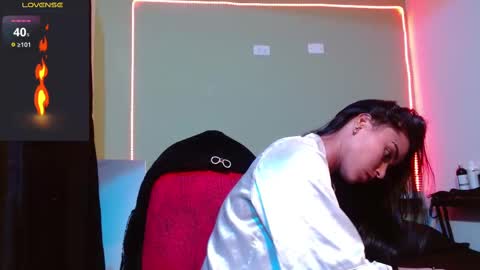 Noha Thomson online show from 09-16-25, 09:05