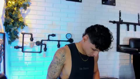 Snapshot of nohanhunter chatting on 10-14-25, 12:06 nohanhunter online show from 10-14-25, 12:06