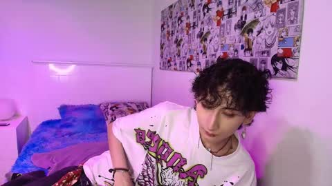 maxie online show from 09-30-25, 04:06