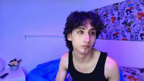 maxie online show from 10-07-25, 03:14