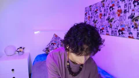 maxie online show from 10-14-25, 01:50