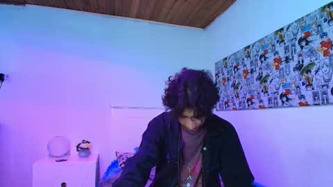 maxie online show from 11-04-25, 05:06