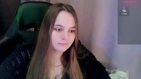 noir_ember_ online show from 05-04-26, 03:52