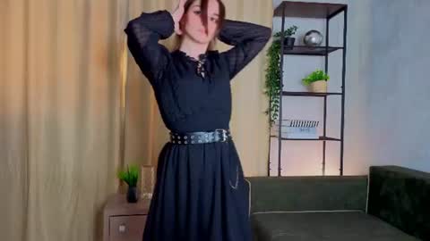 Sophie online show from 06-24-26, 06:01