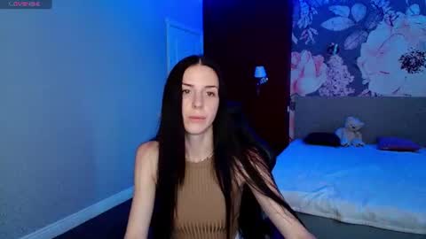 NoirDiva online show from 07-10-26, 12:19
