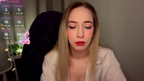 Isabelle online show from 02-04-26, 10:04