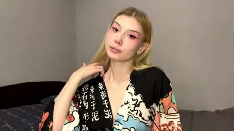 Sofia online show from 05-06-26, 10:09