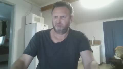 Nollie online show from 10-04-25, 05:27