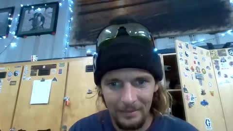 nomadicouple online show from 11-09-25, 12:20