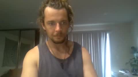 nomadicouple online show from 11-11-25, 11:49