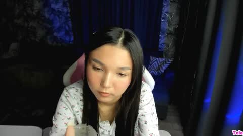 Snapshot of nomibean chatting on 06-07-26, 06:22 nomi online show from 06-07-26, 06:22