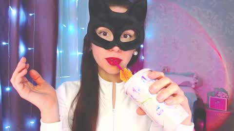 Send message when u here online show from 02-23-25, 08:49