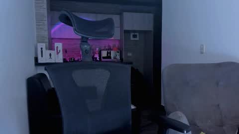 Ara online show from 03-26-26, 08:09