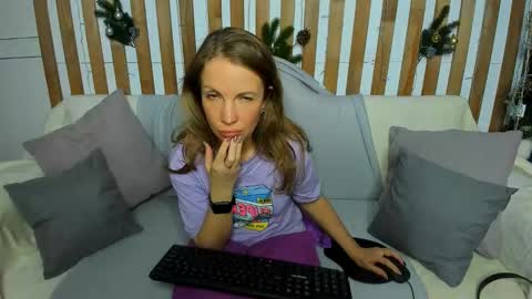 Nora online show from 12-25-24, 02:35