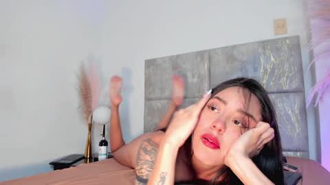 Nora Da Silva online show from 02-05-25, 04:16