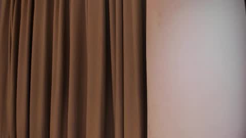 Nora Da Silva online show from 10-11-25, 02:11