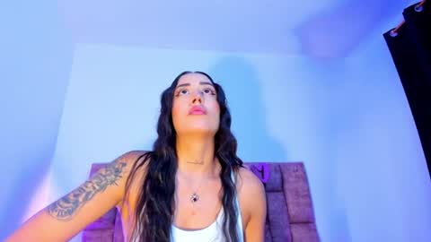 Nora Da Silva online show from 06-15-26, 06:21
