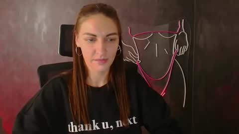 Nora online show from 09-26-25, 12:53