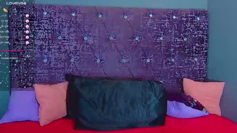 Nora online show from 02-23-25, 04:17