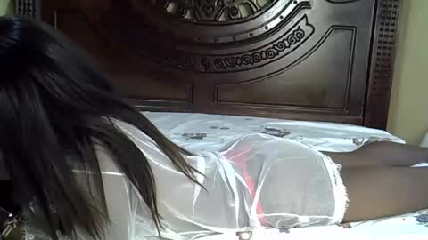 Snapshot of norah_pure chatting on 09-20-25, 06:58 norah_pure online show from 09-20-25, 06:58