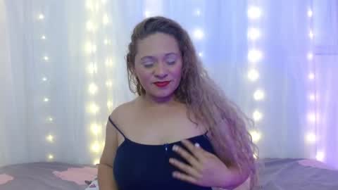 norapaker online show from 09-23-25, 08:23