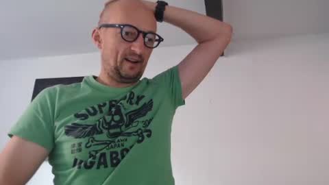 Snapshot of nordicrunner76 chatting on 07-01-26, 08:49 nordicrunner76 online show from 07-01-26, 08:49