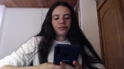 noreen_ online show from 05-05-26, 06:27