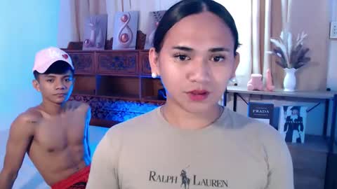 Hi im ariel online show from 05-19-26, 05:03
